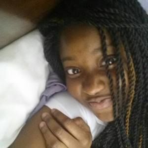 Meet your Posher, Valentina nana akua